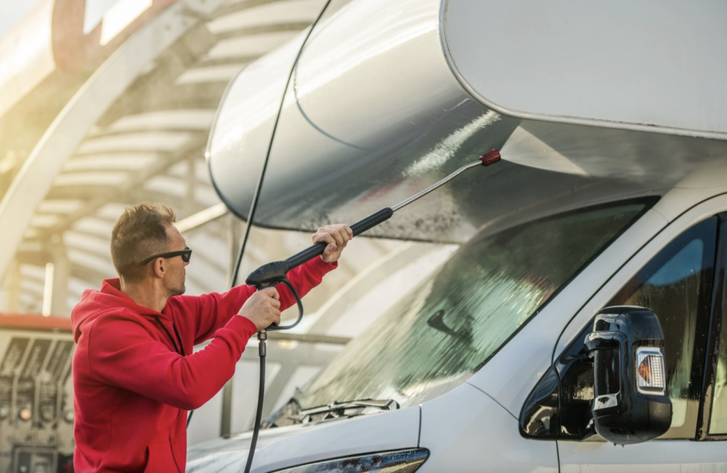 Mobile RV Detailing
